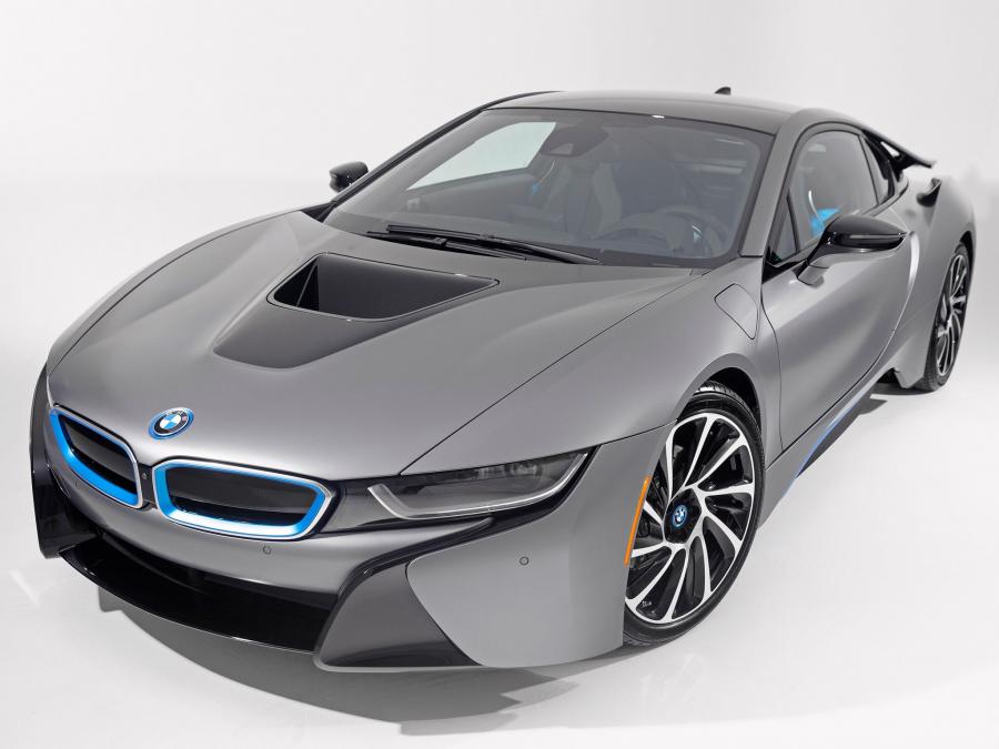  BMW i8 Pebble Beach Concours dElegance Edition 2014 года  (фото 4 из 7)